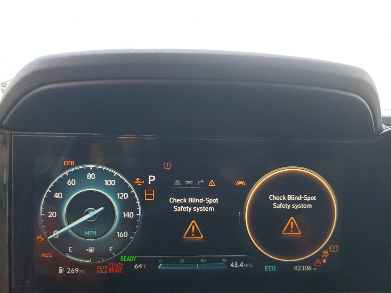 2024 HYUNDAI ELANTRA HYBRID