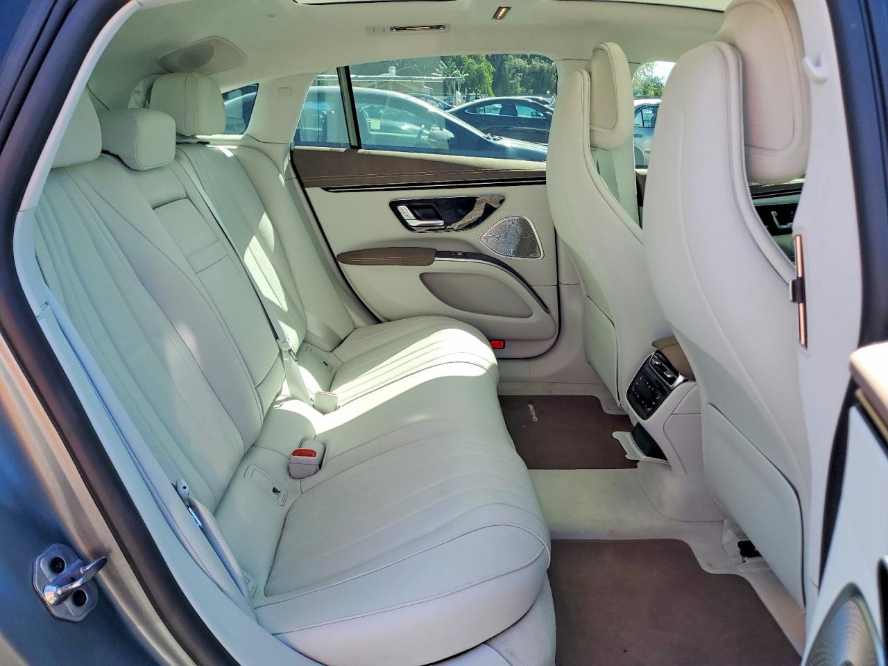2023 MERCEDES-BENZ EQS SEDAN