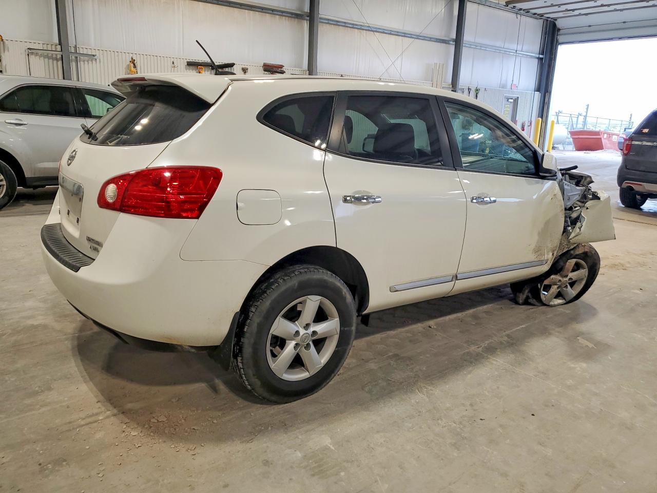 2013 NISSAN ROGUE