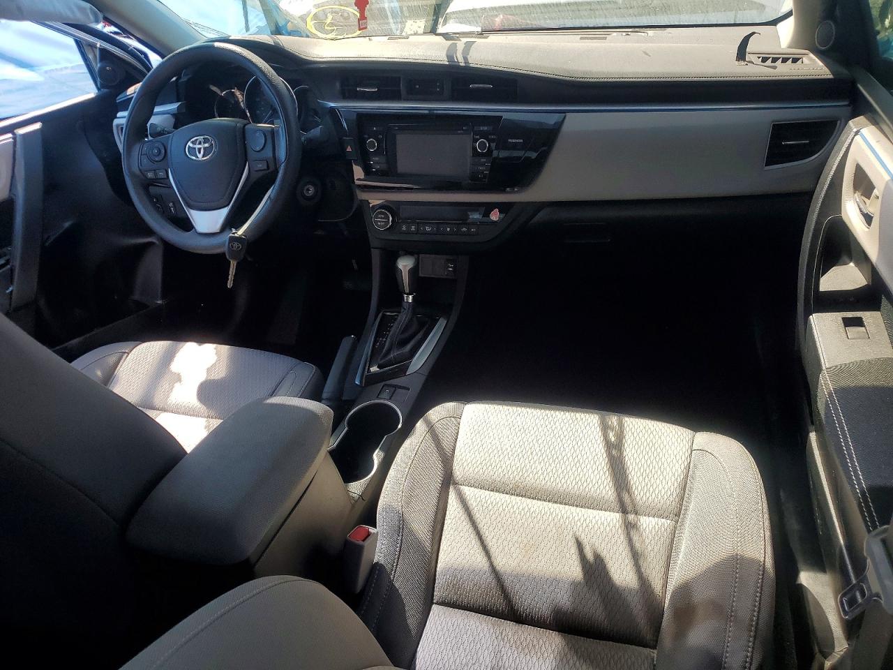 2016 TOYOTA COROLLA