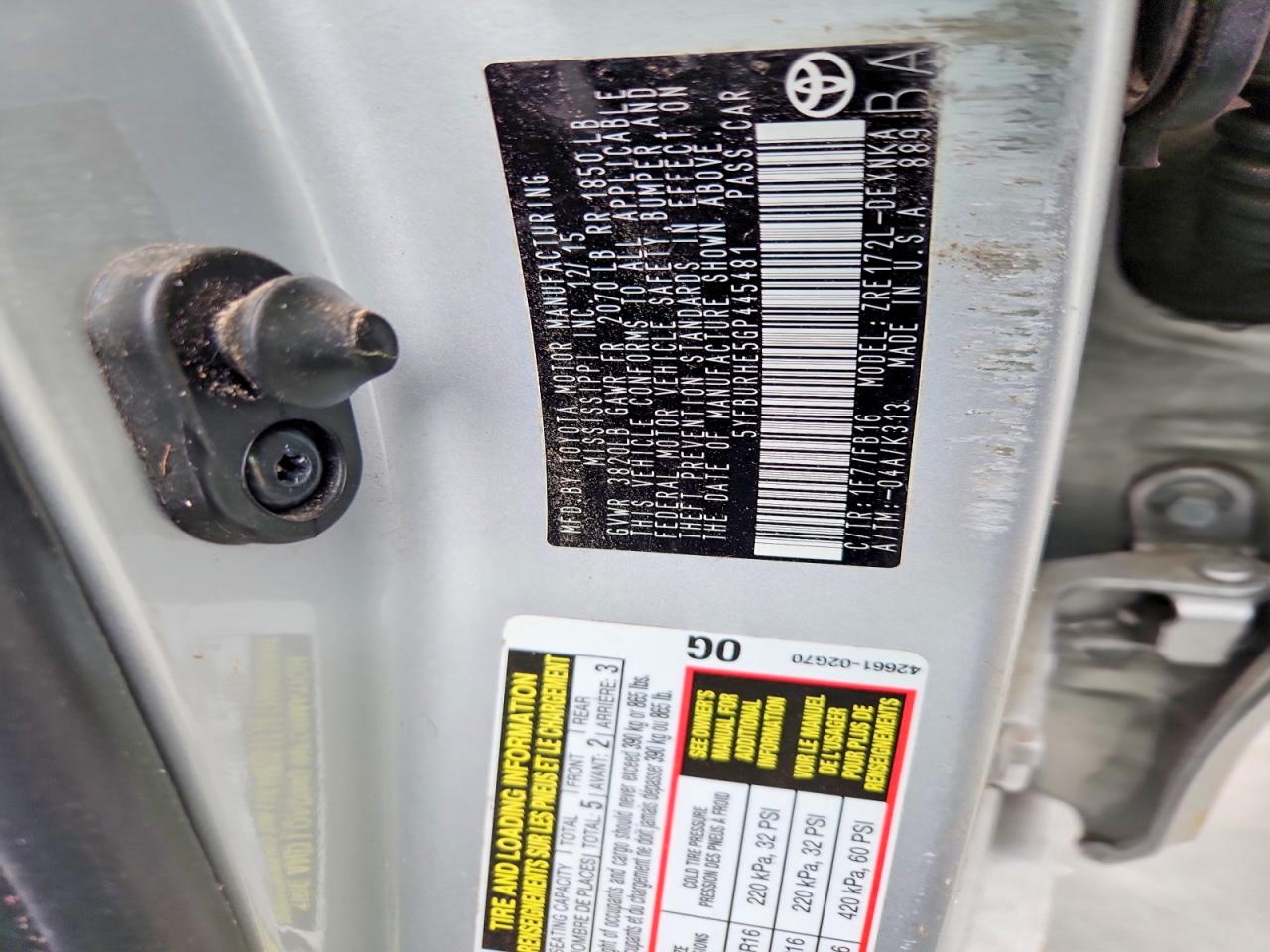 2016 TOYOTA COROLLA