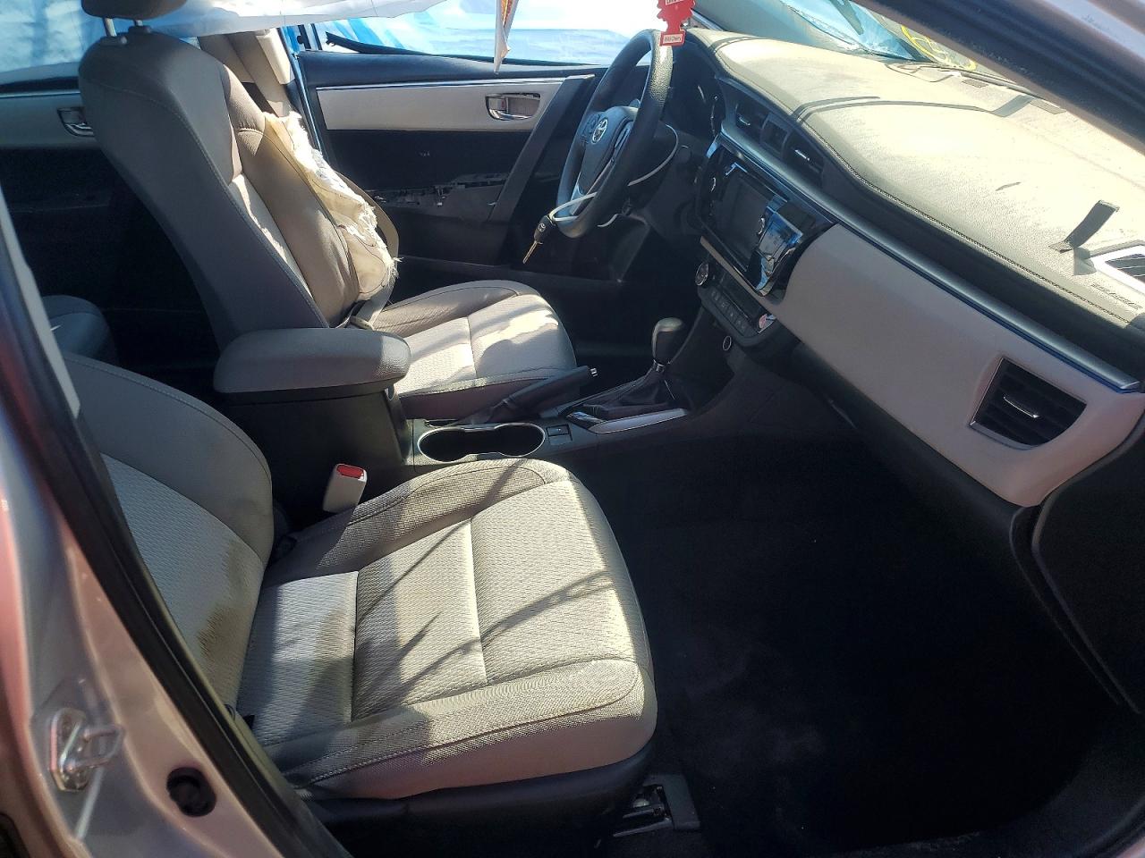 2016 TOYOTA COROLLA