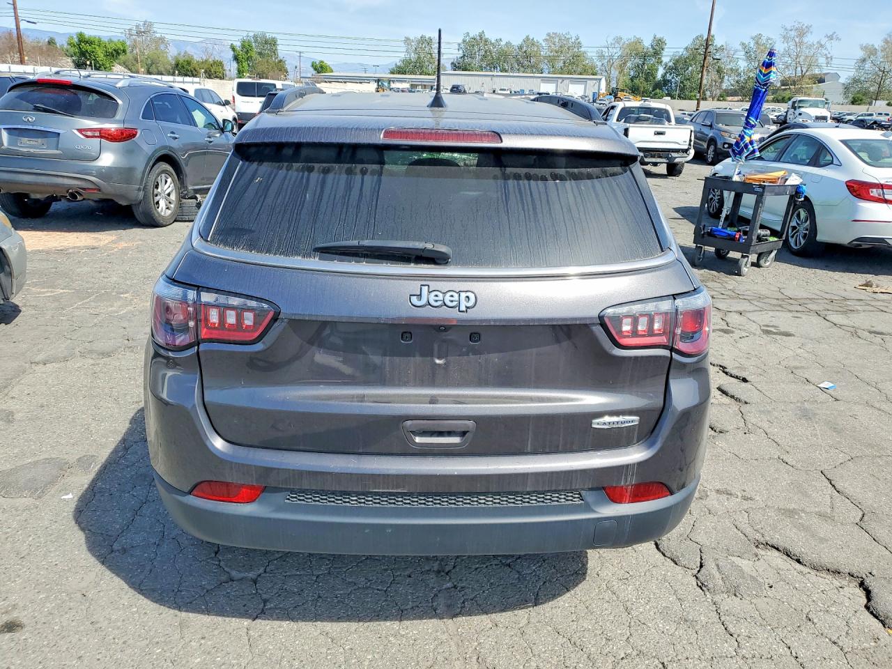 2022 JEEP COMPASS