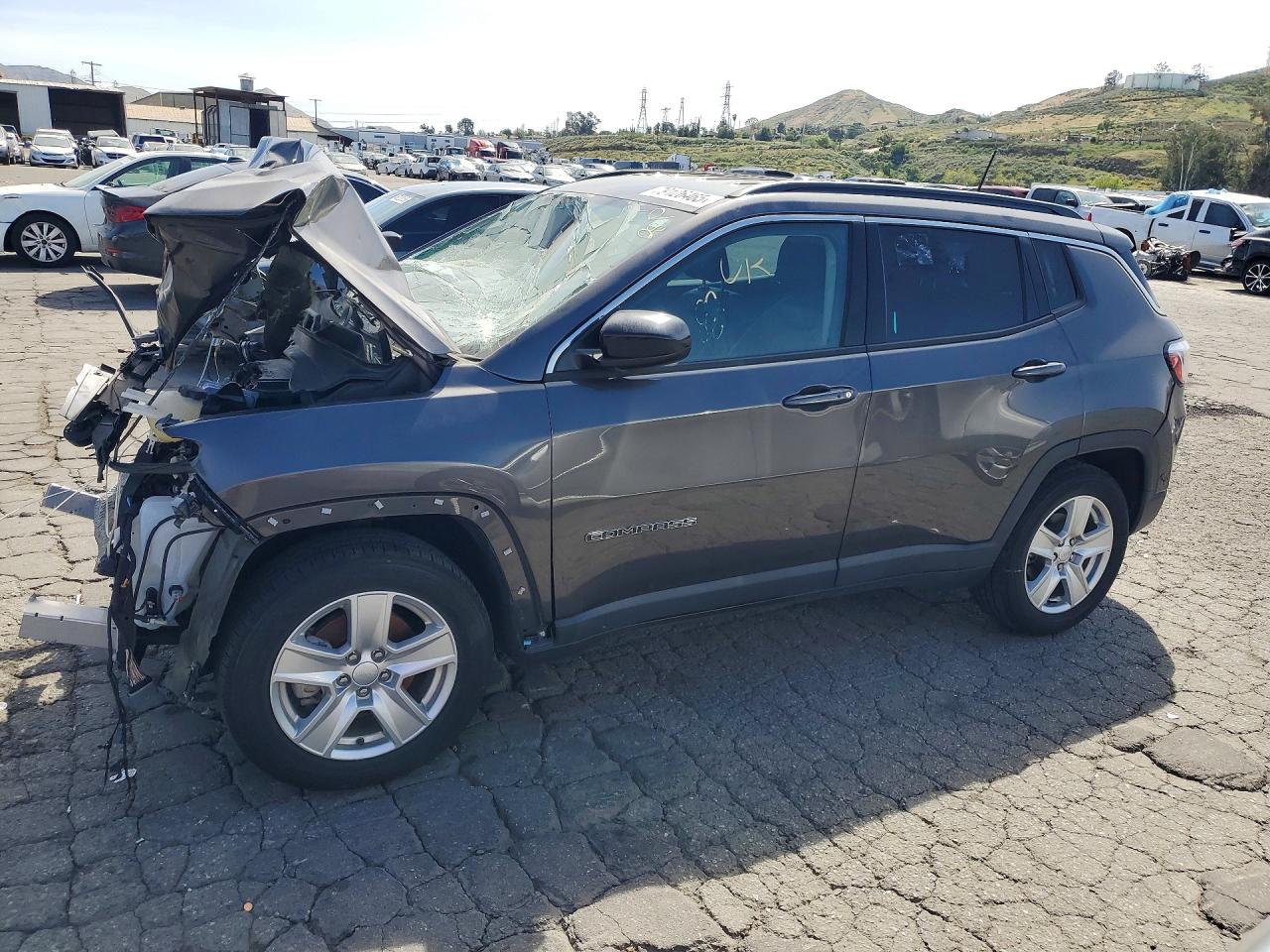2022 JEEP COMPASS