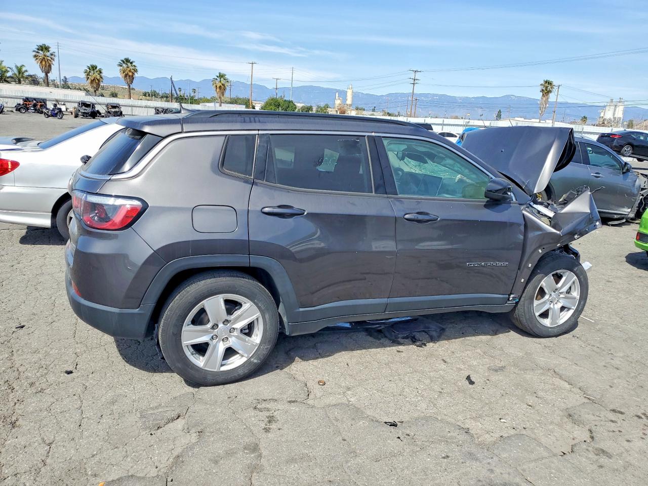2022 JEEP COMPASS