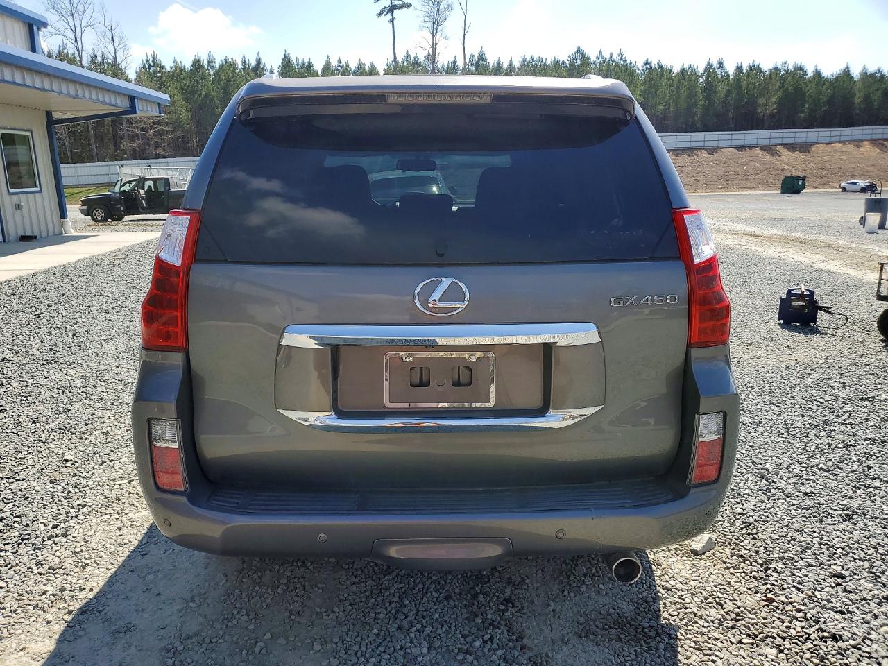 2011 LEXUS GX
