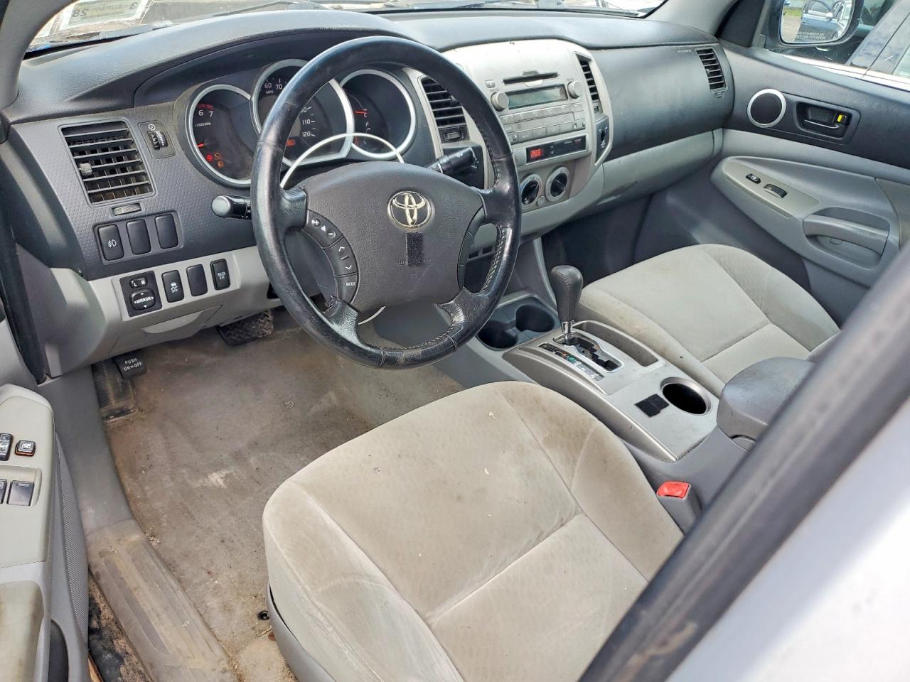 2010 TOYOTA TACOMA
