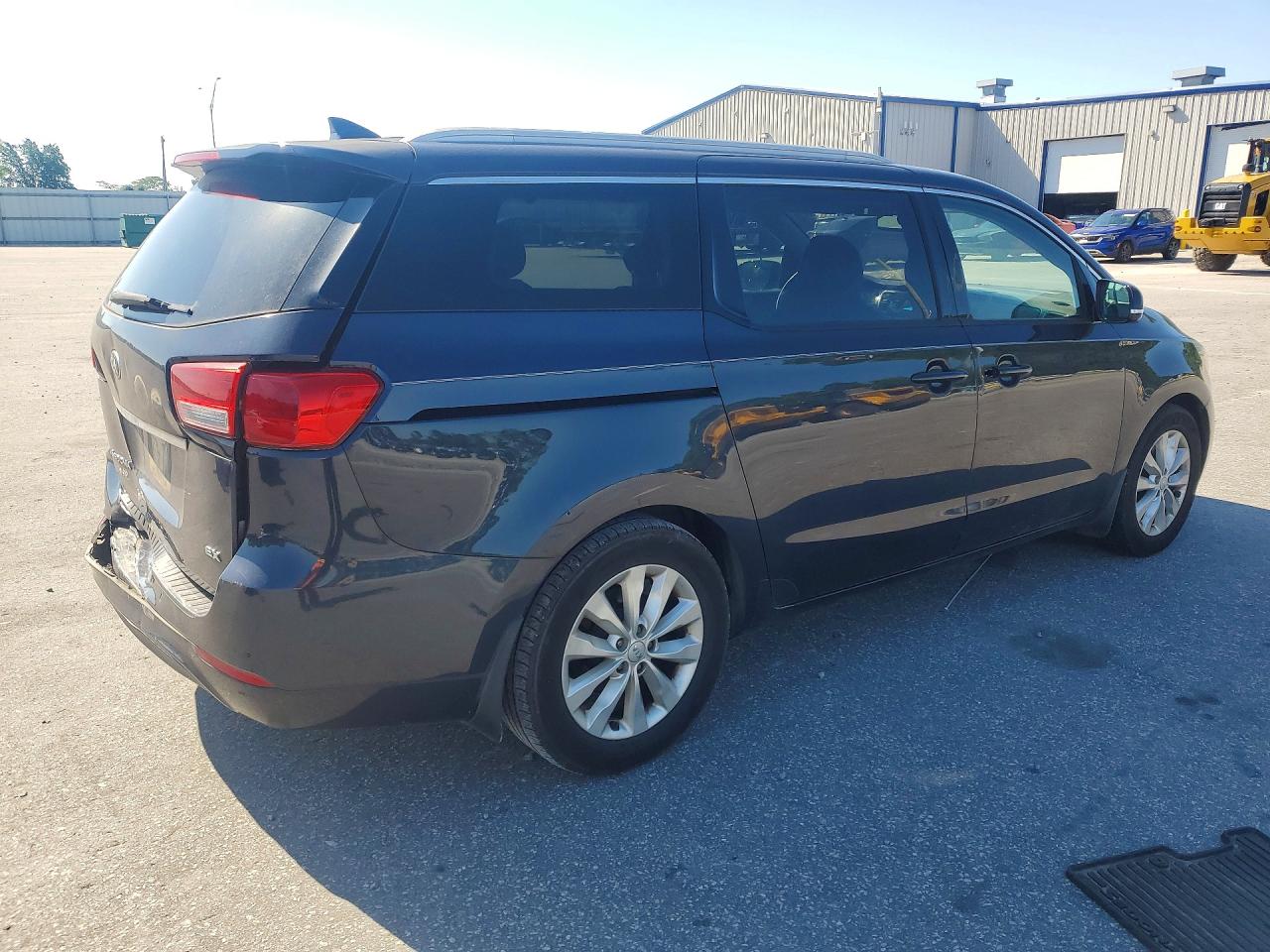 2015 KIA SEDONA
