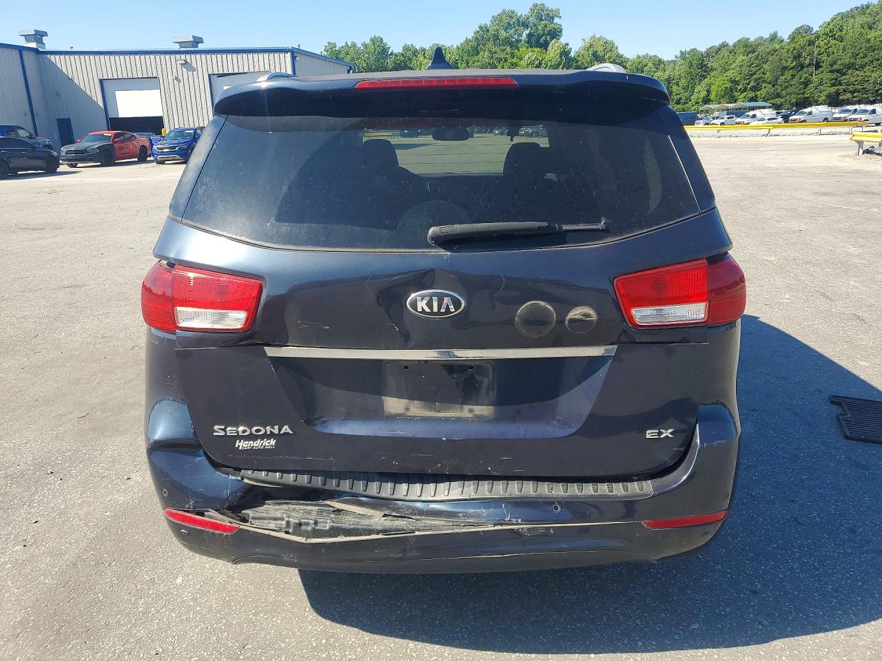 2015 KIA SEDONA