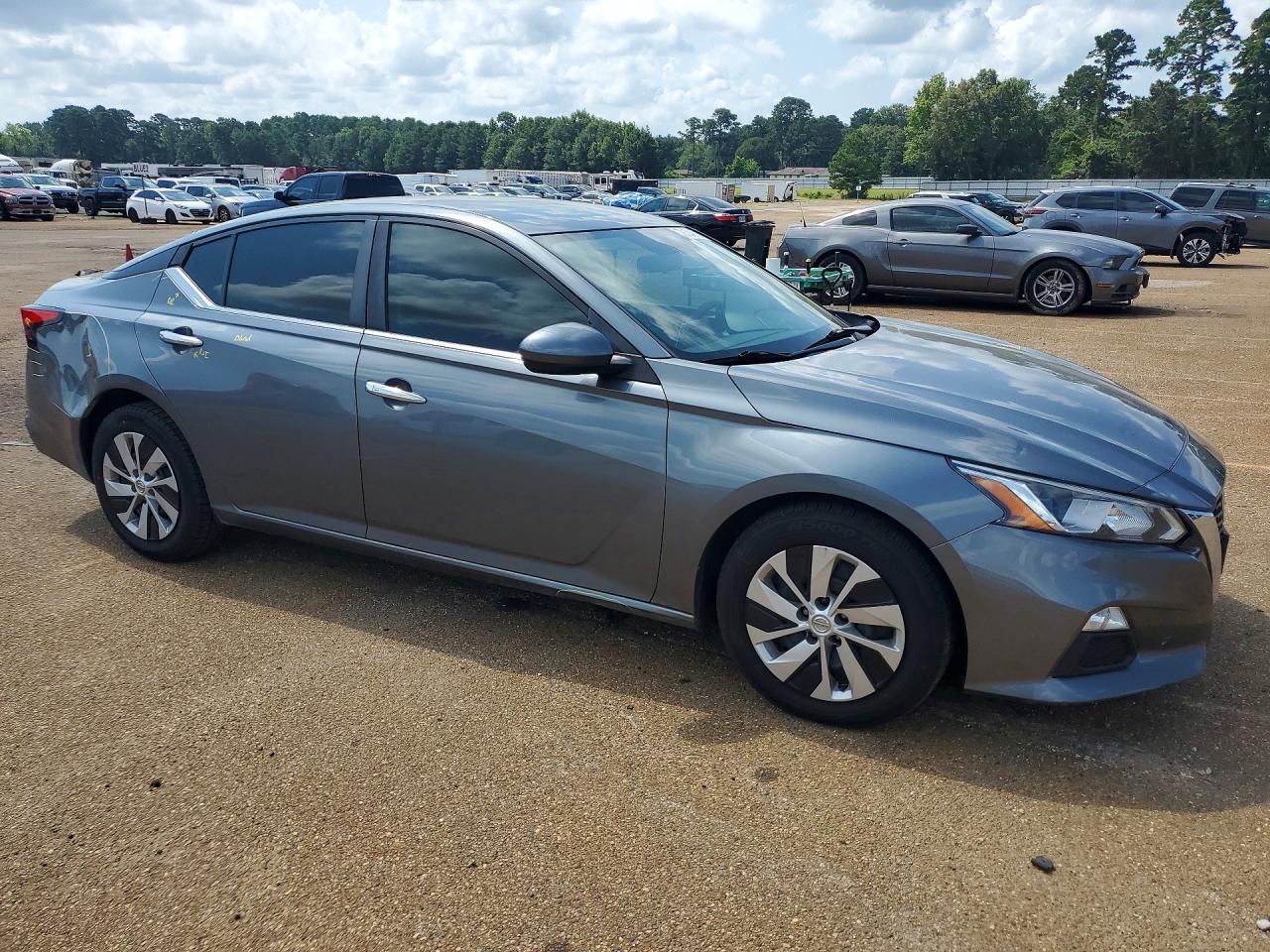 2020 NISSAN ALTIMA