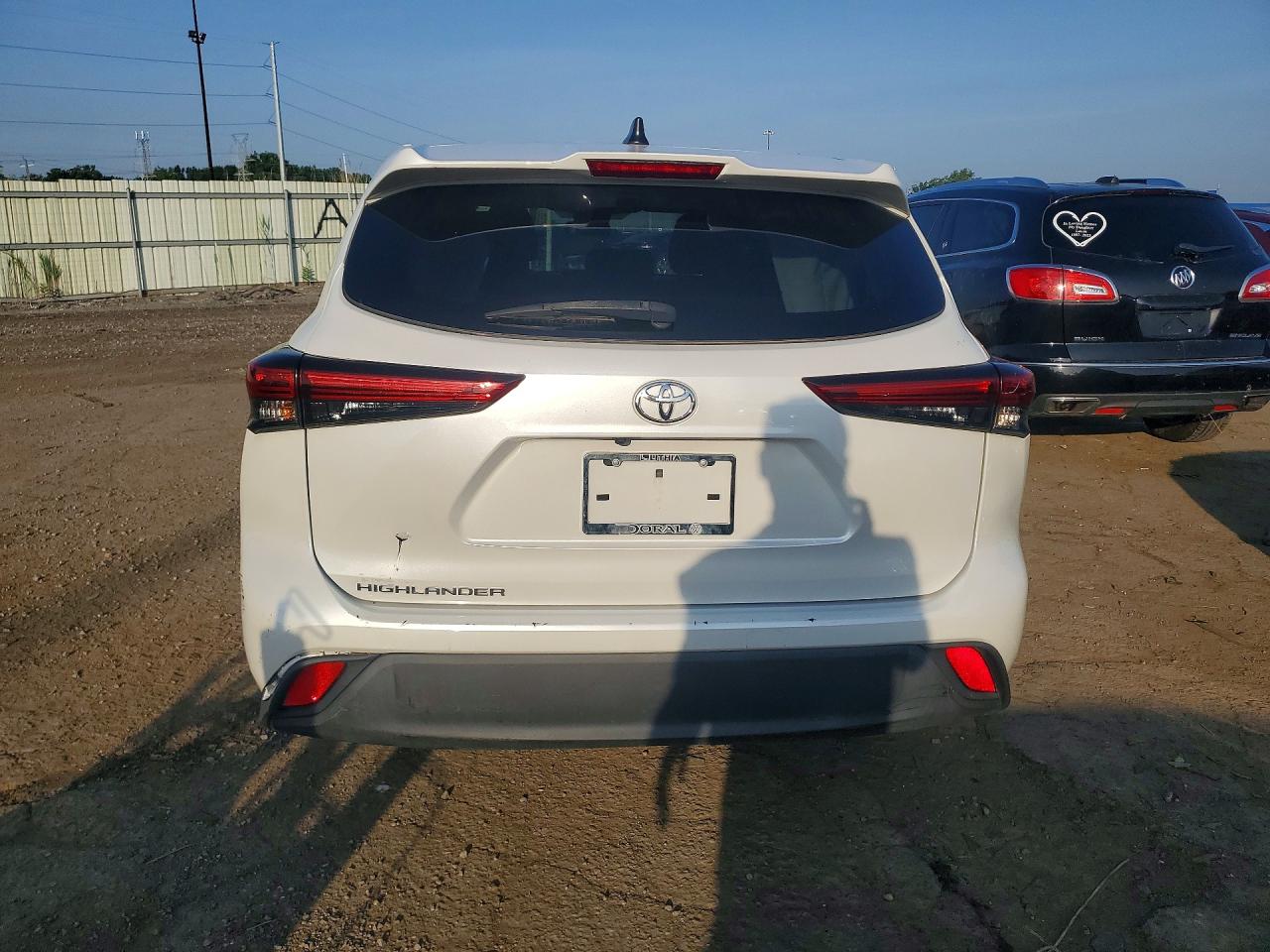 2022 TOYOTA HIGHLANDER