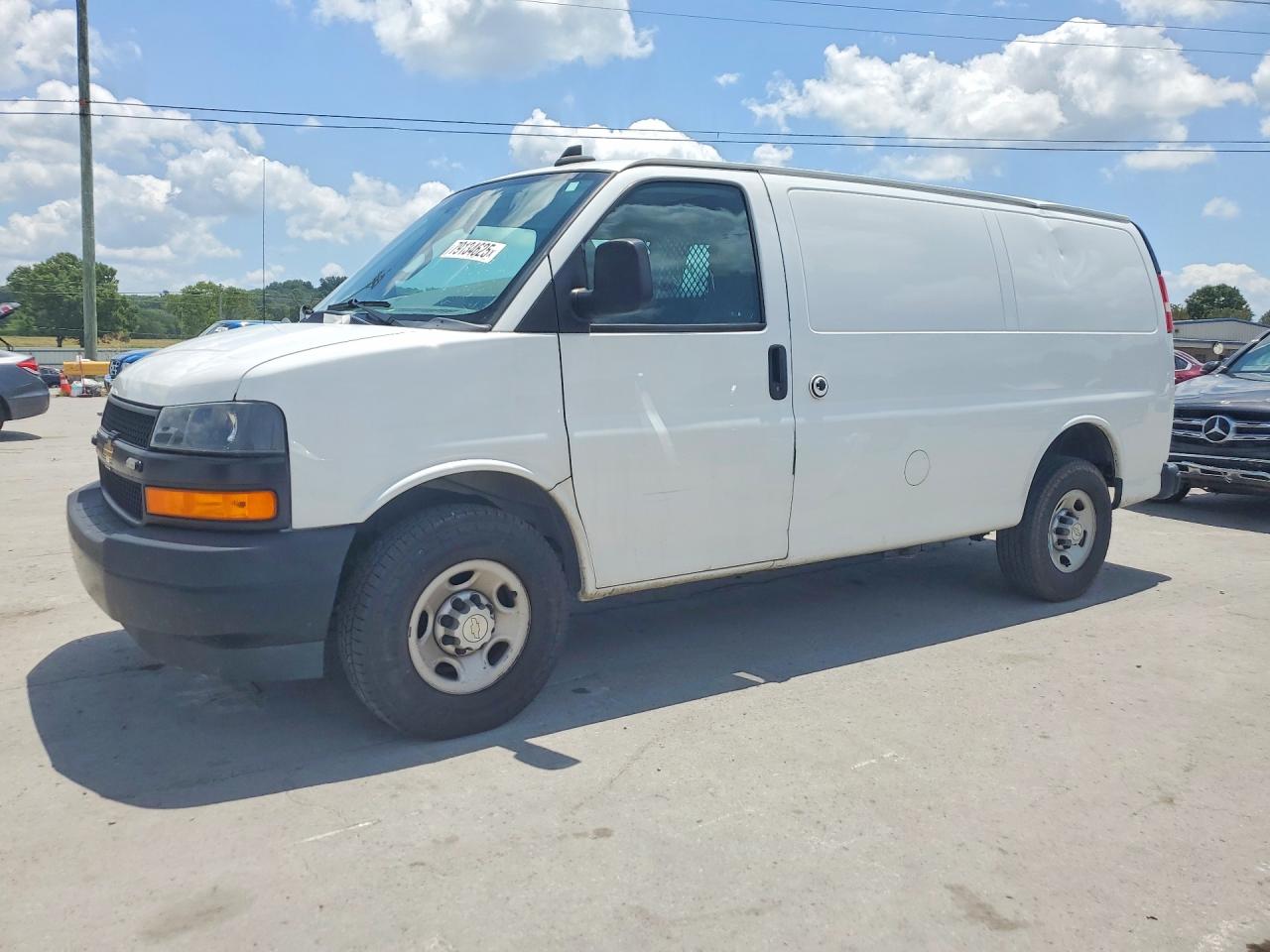 2020 CHEVROLET EXPRESS