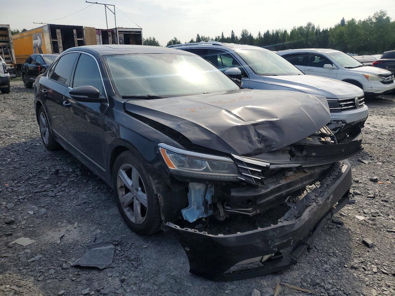 2018 VOLKSWAGEN PASSAT
