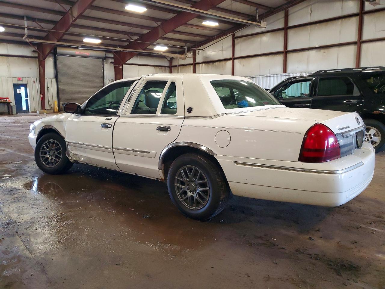 2008 MERCURY GRMARQUIS