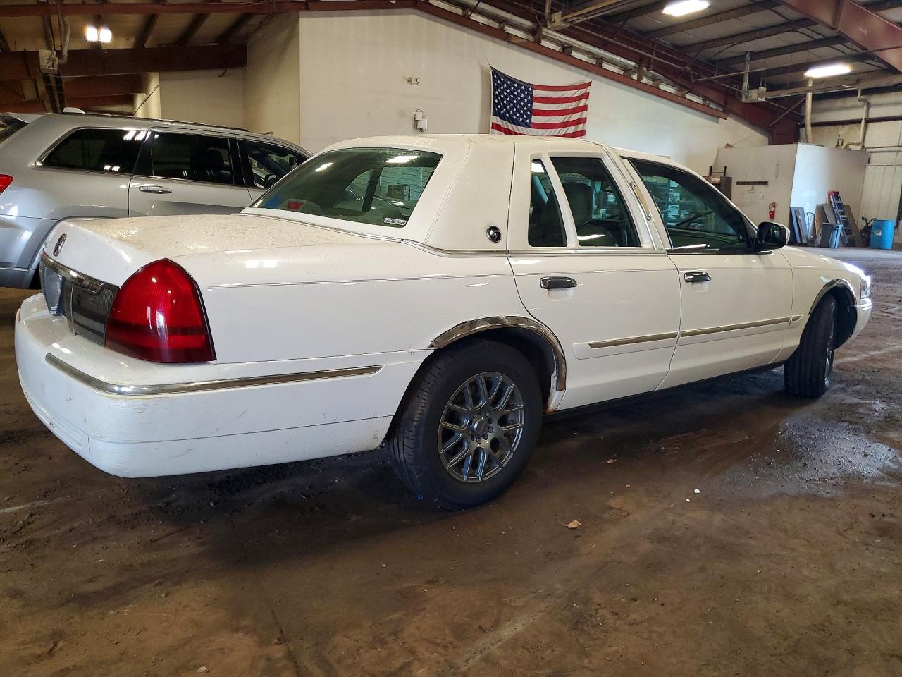 2008 MERCURY GRMARQUIS
