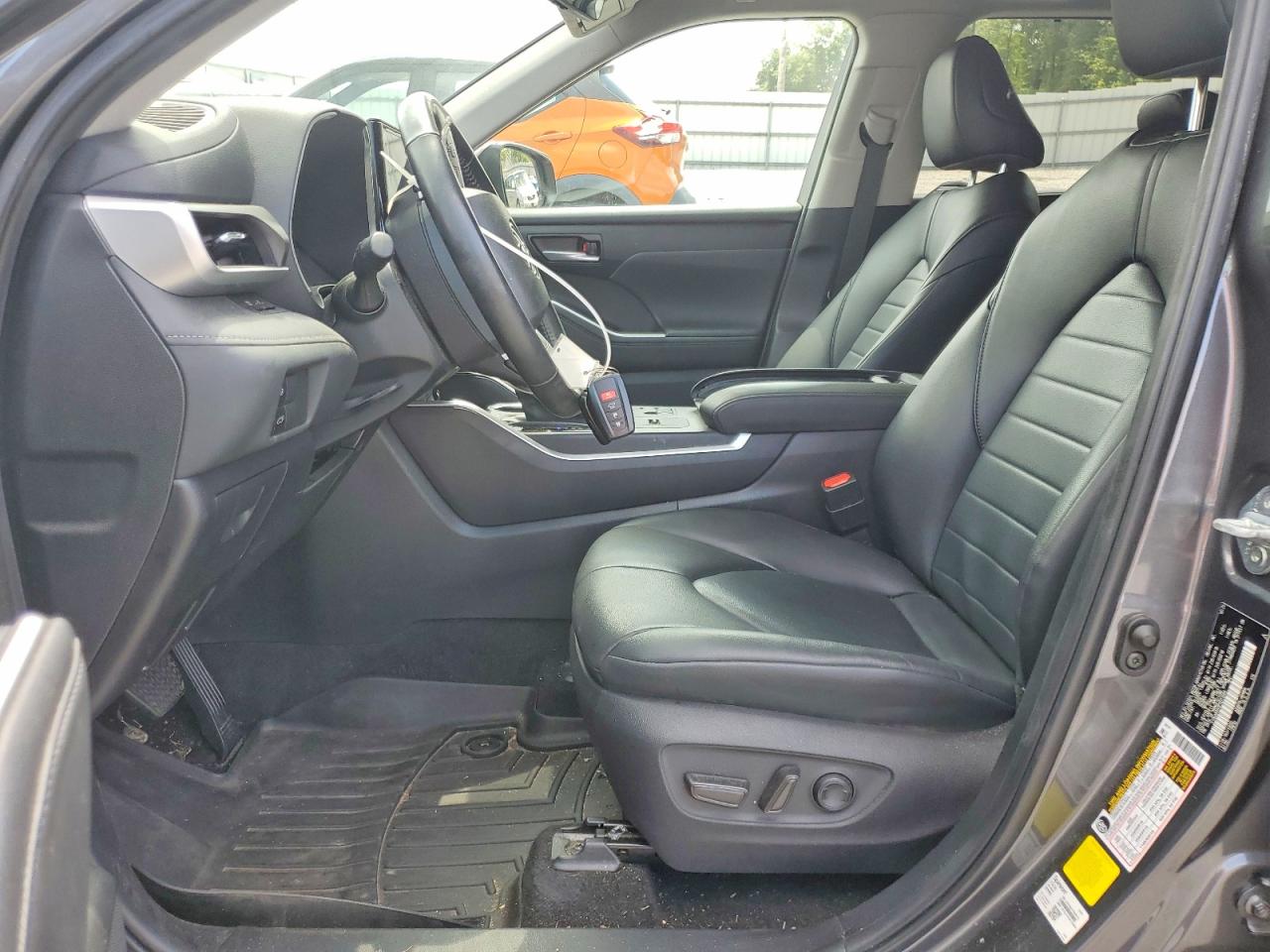2023 TOYOTA HIGHLANDER