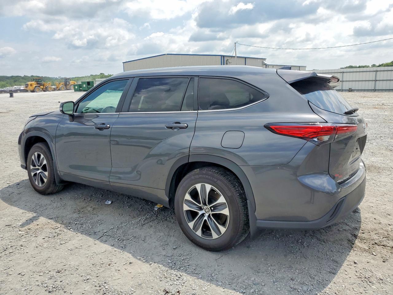 2023 TOYOTA HIGHLANDER