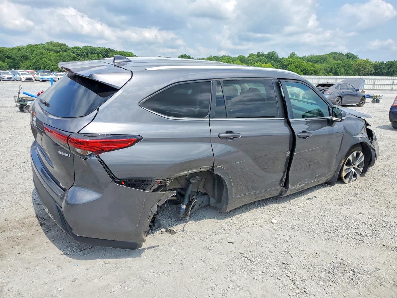 2023 TOYOTA HIGHLANDER
