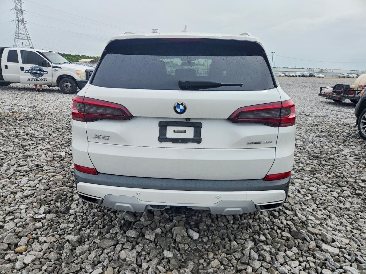 2022 BMW X5