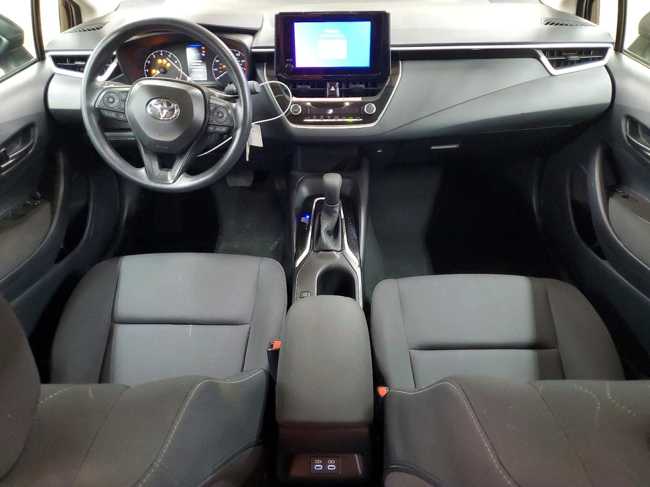 2025 TOYOTA COROLLA