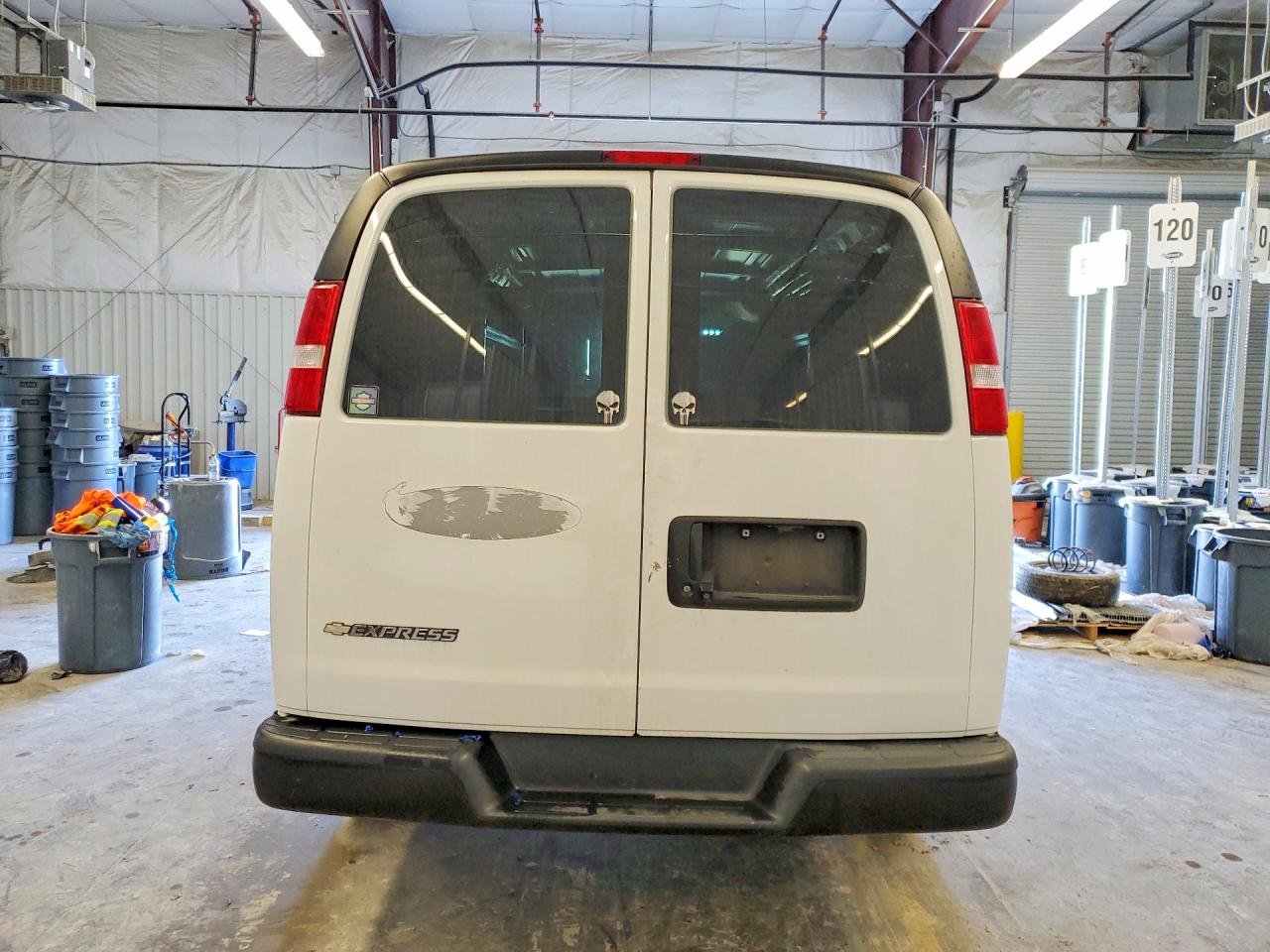 2020 CHEVROLET EXPRESS