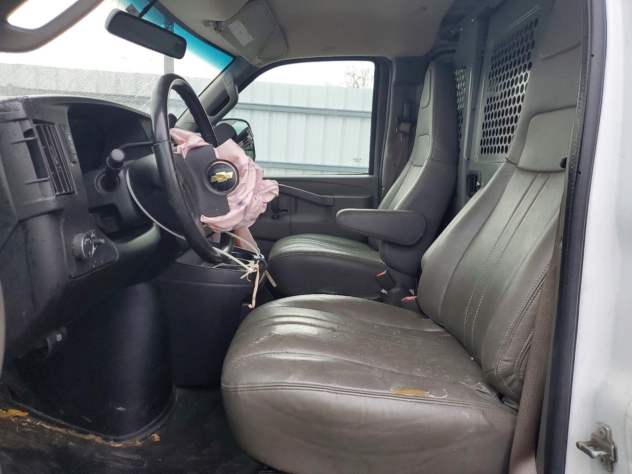2020 CHEVROLET EXPRESS