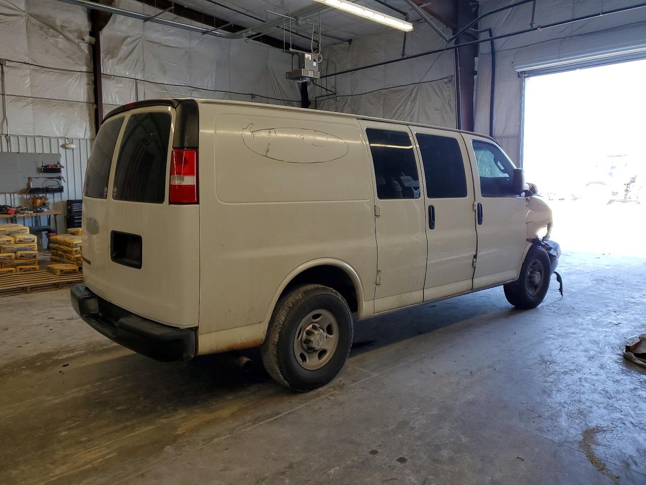 2020 CHEVROLET EXPRESS