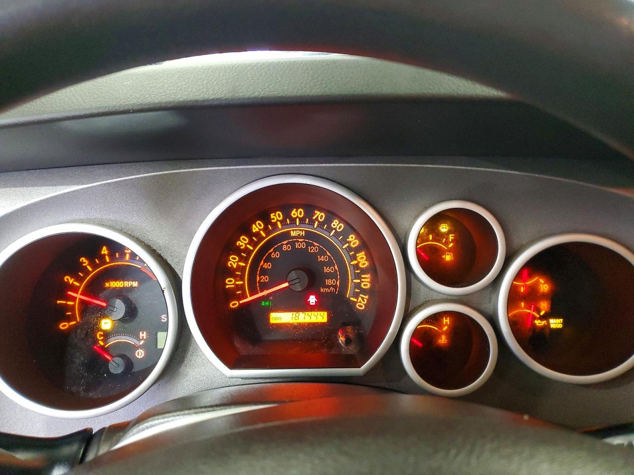 2010 TOYOTA TUNDRA