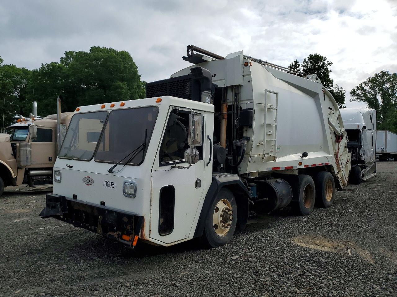 2015 CRANE CARRIER ALL OTHER