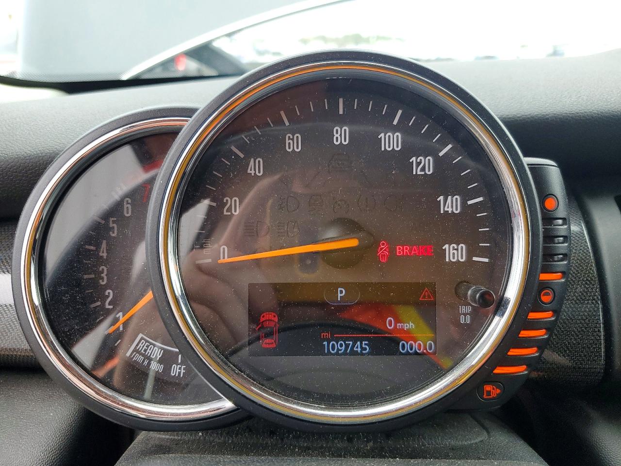 2015 MINI COOPER