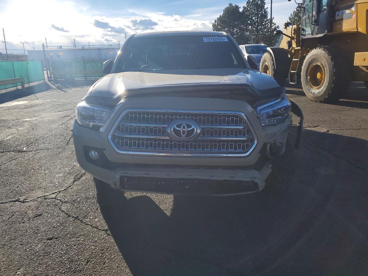 2017 TOYOTA TACOMA