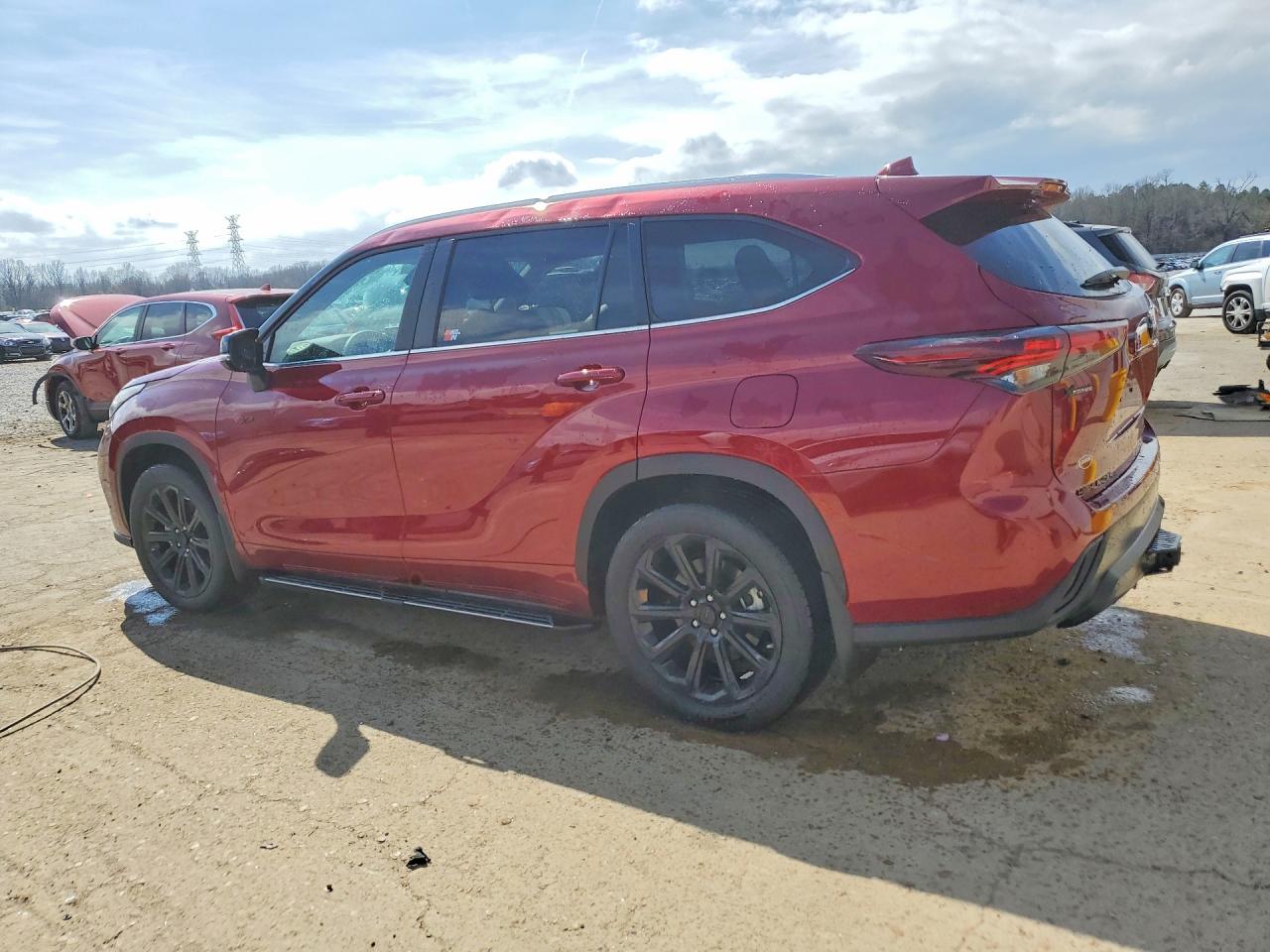 2025 TOYOTA HIGHLANDER