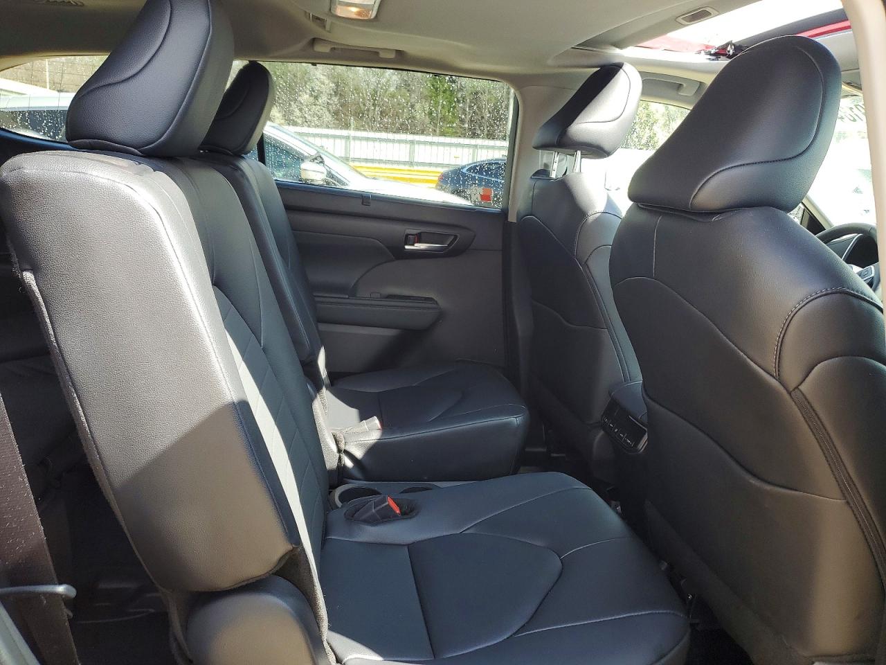 2025 TOYOTA HIGHLANDER