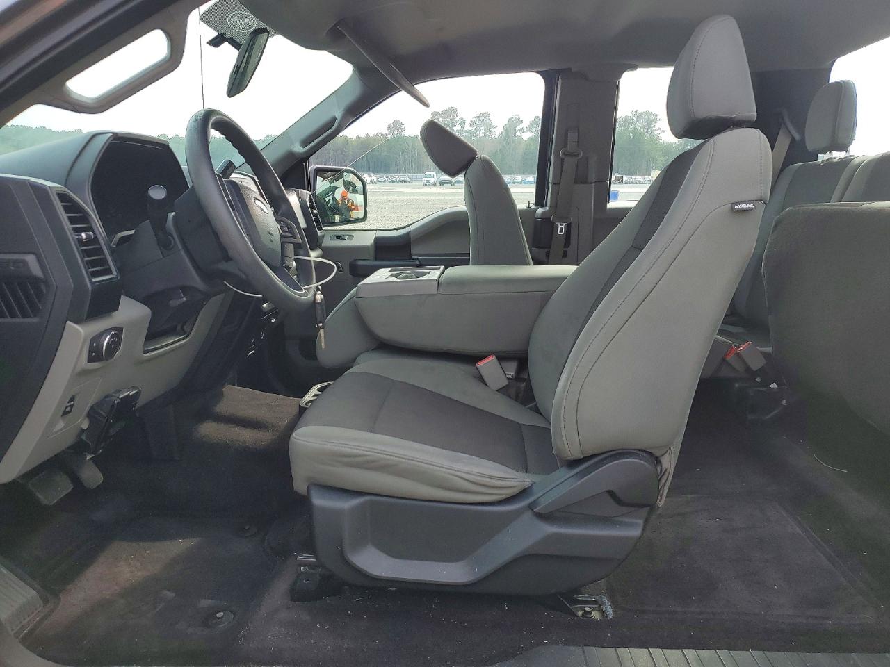 2015 FORD F150