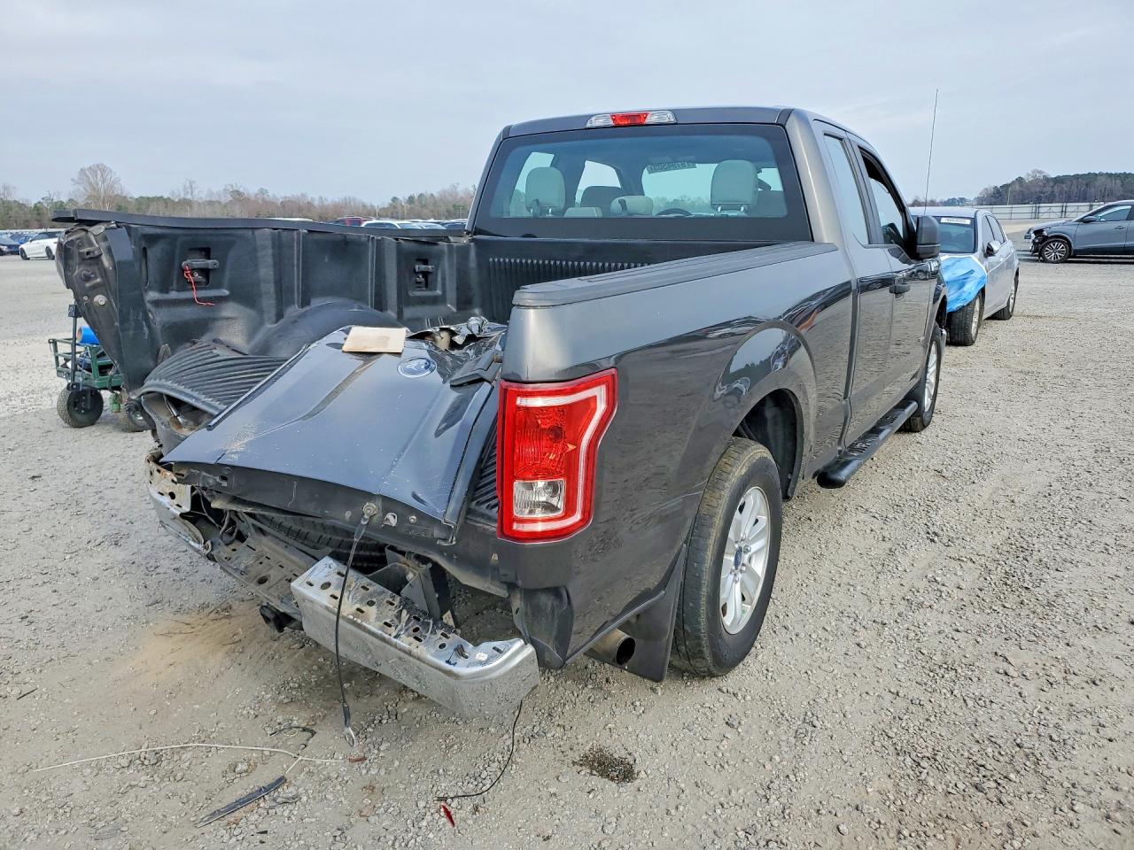 2015 FORD F150