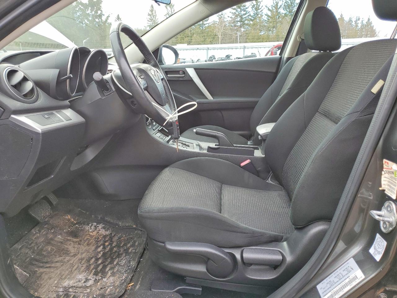 2013 MAZDA 3