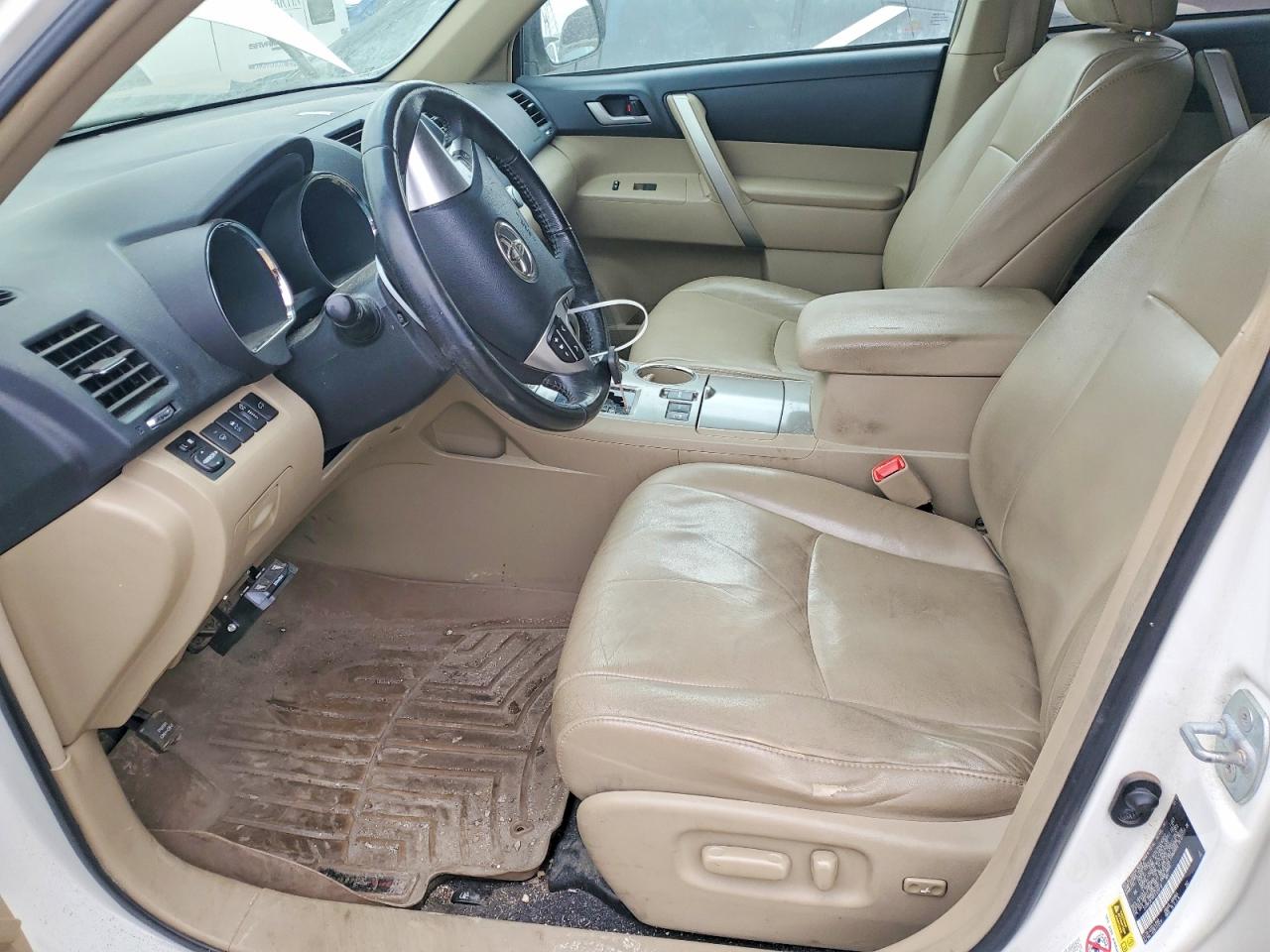 2012 TOYOTA HIGHLANDER