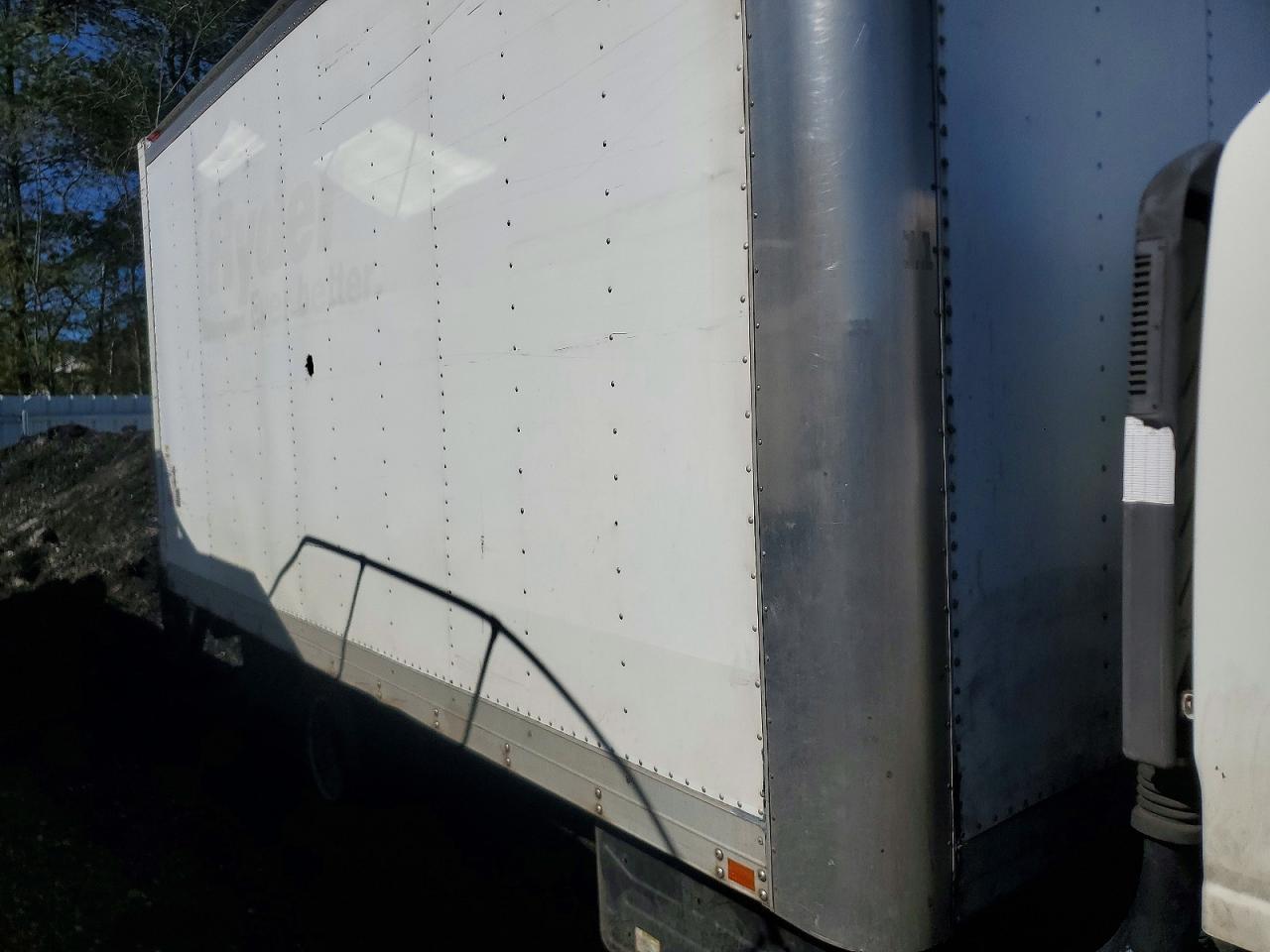 2013 ISUZU NPR