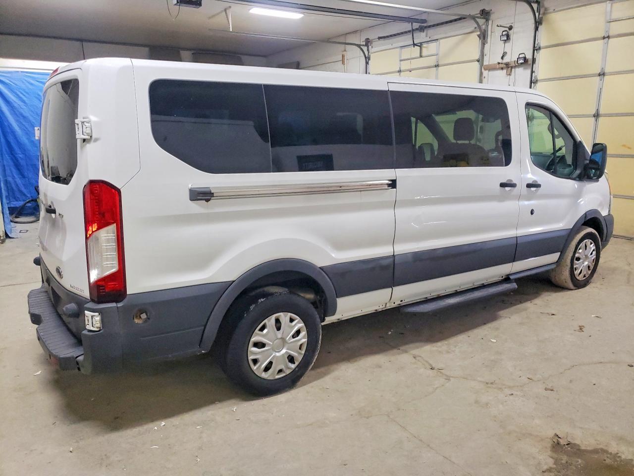 2015 FORD TRANSIT