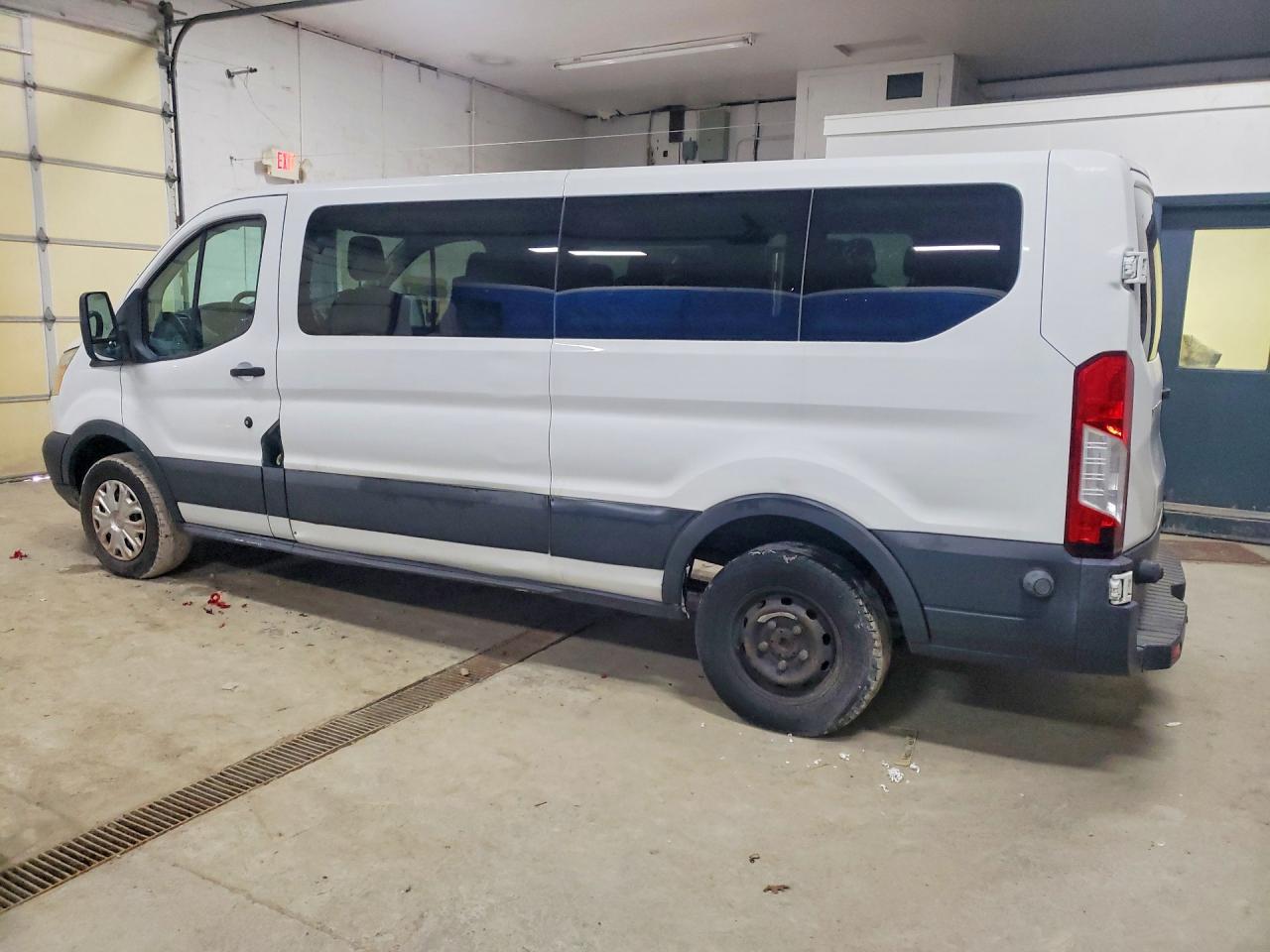 2015 FORD TRANSIT