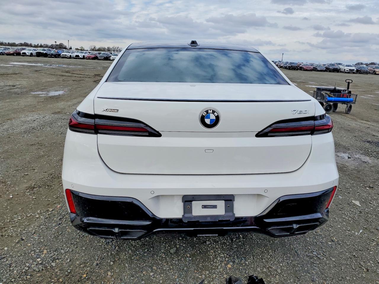 2025 BMW 760