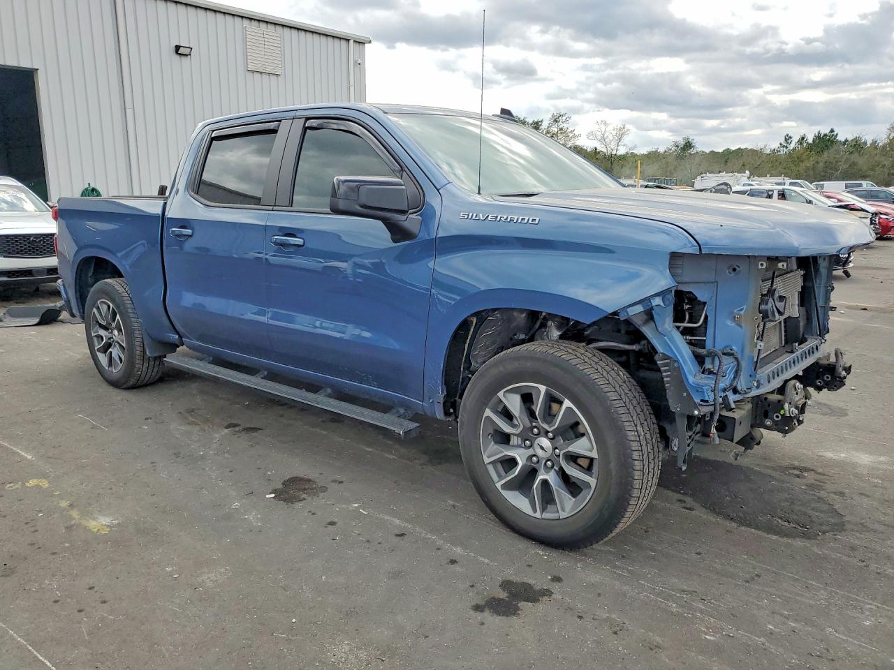 2024 CHEVROLET SILVERADO