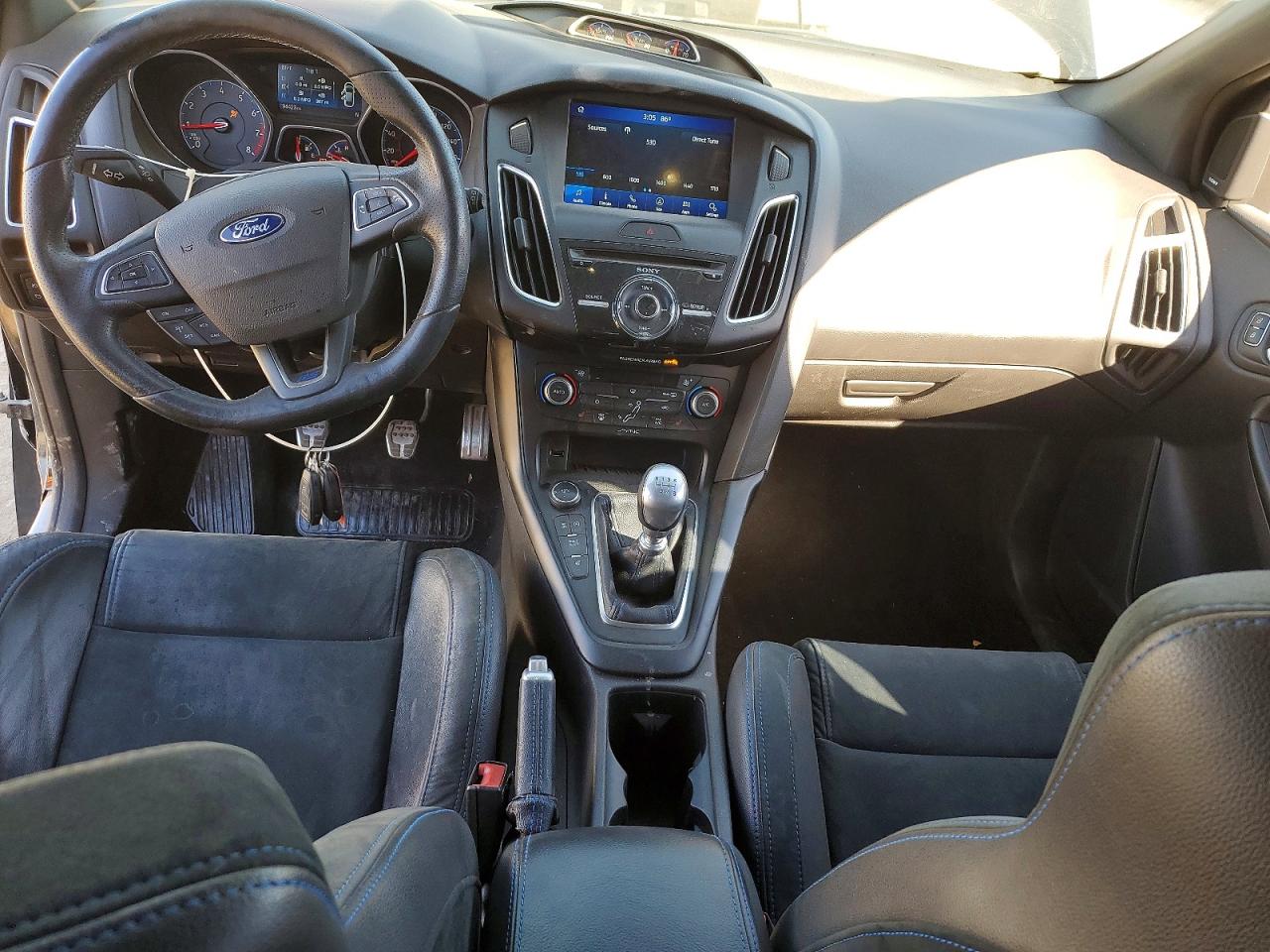 2016 FORD FOCUS