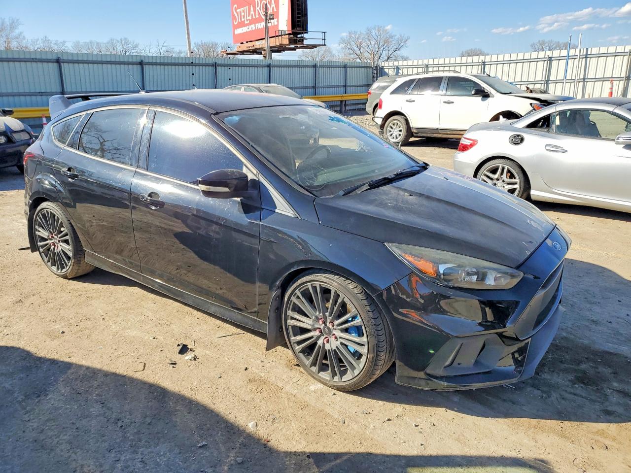 2016 FORD FOCUS