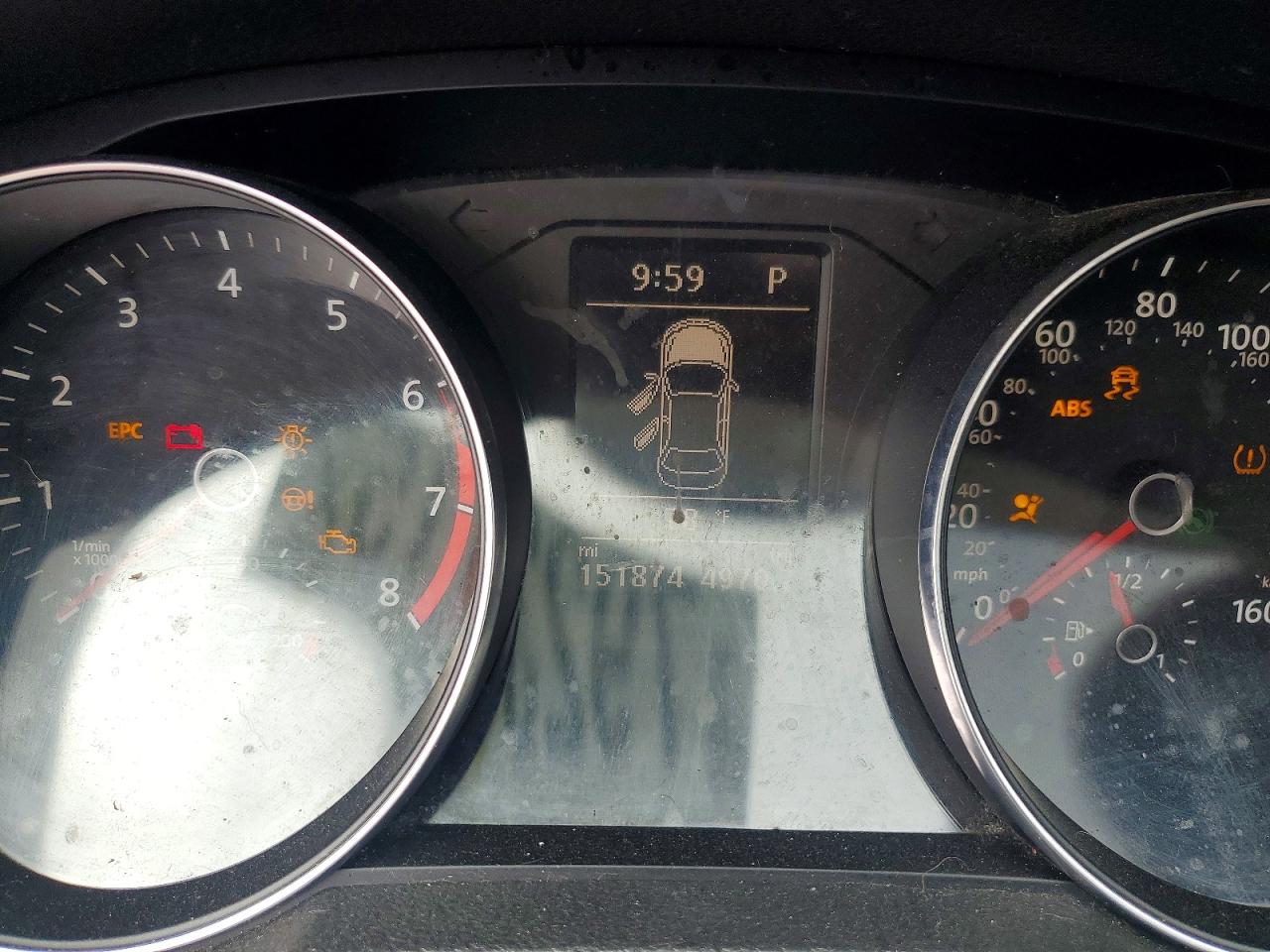 2016 VOLKSWAGEN PASSAT