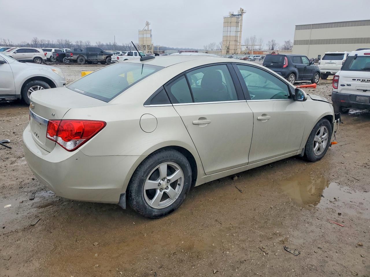 2016 CHEVROLET CRUZE