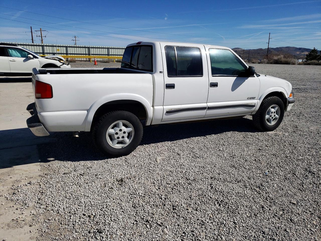 2001 CHEVROLET S TRUCK
