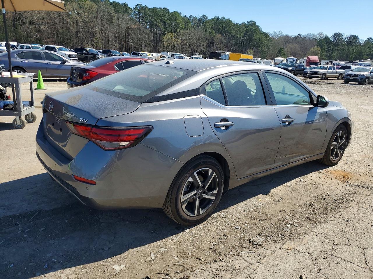 2024 NISSAN SENTRA