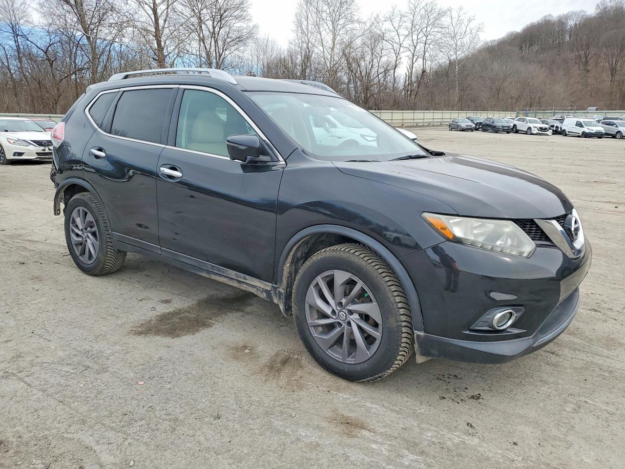 2016 NISSAN ROGUE