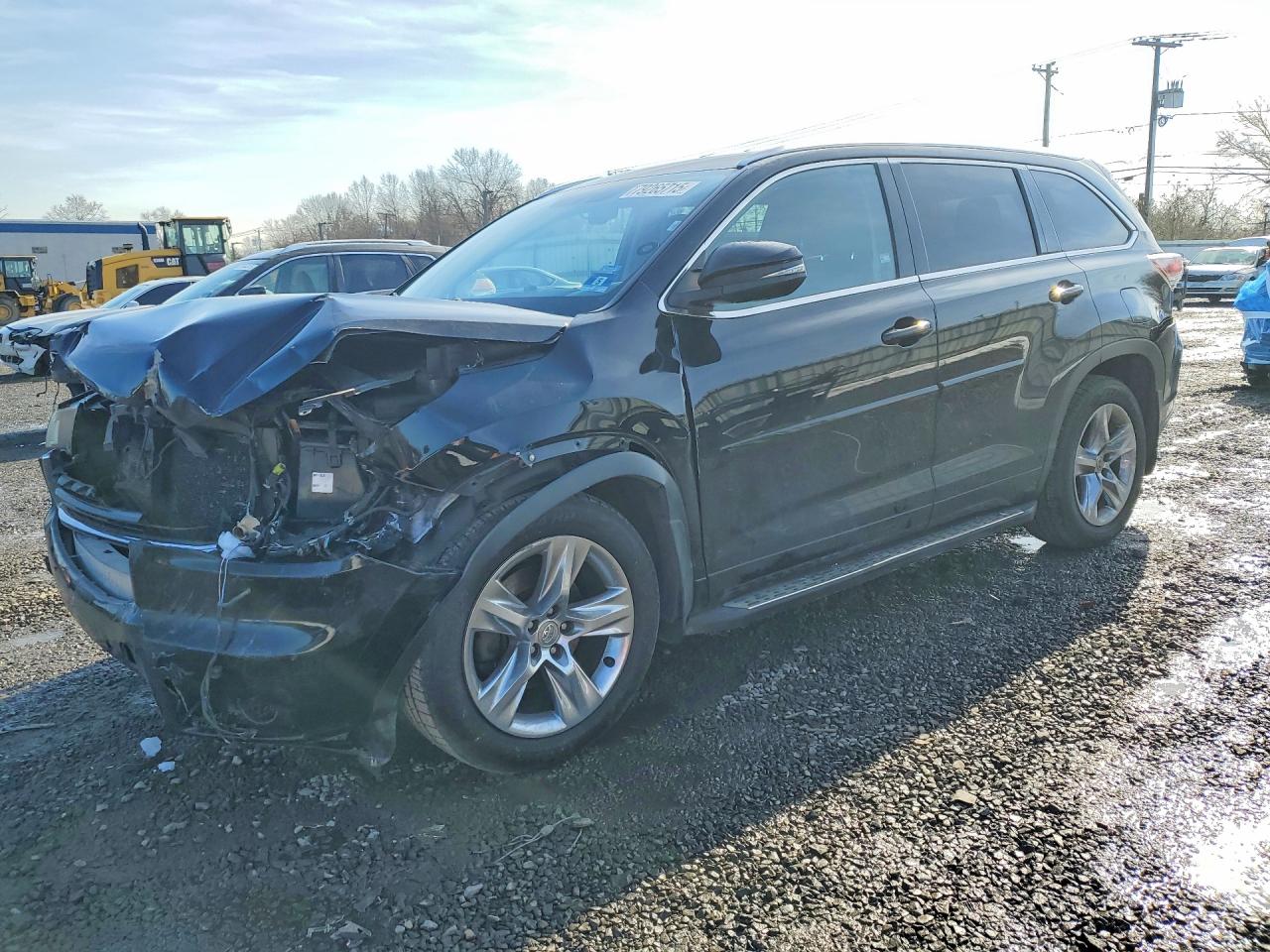 2015 TOYOTA HIGHLANDER